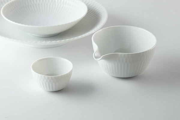 Oda Pottery: Sazanami Design posliinimukikuppi (sininen) 小田陶器さざなみマグカップ(ブルー)