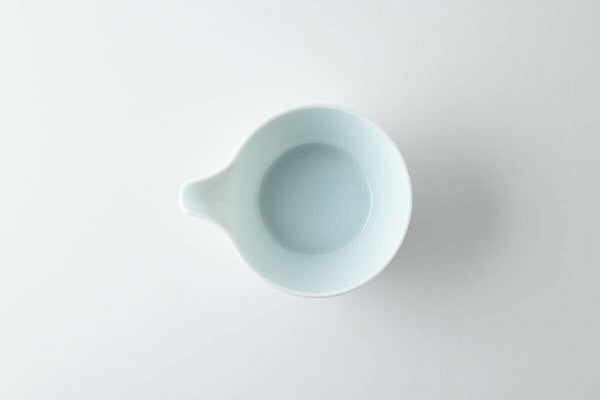 Oda Pottery: Sazanami Design Porcelain Bowl with Pouring Lip (Pale Blue) 小田陶器さざなみ片口小鉢(青白)