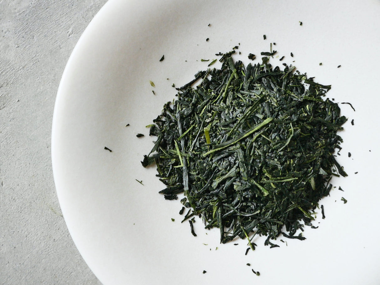 縁側 縁ゆかり (ギフト缶 30g) 鹿児島県曽於村産 深蒸し茶