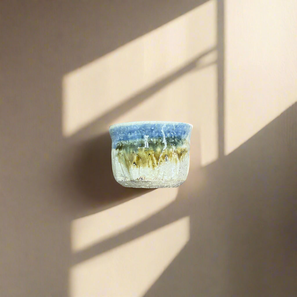 桂山窯:手作り民芸織部ぐい呑 木箱入り 桂山作:手造り民藝織部ぐい呑