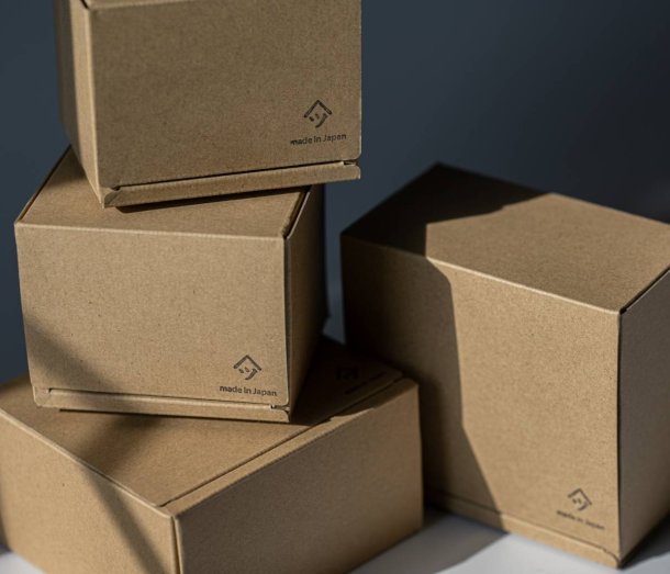 山津窯(岐阜県美濃焼):ミニマルフラスタム煎茶カップ ペールブルー