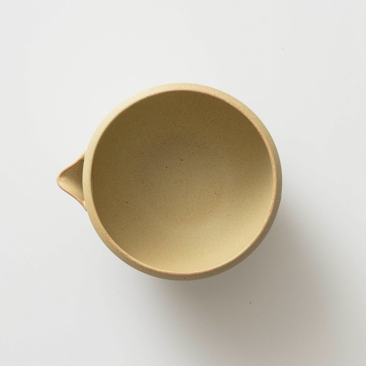 Origami Kai - Pour Wara Brown - Minoyaki Porcelain Matcha Bowl with Pouring Lip
