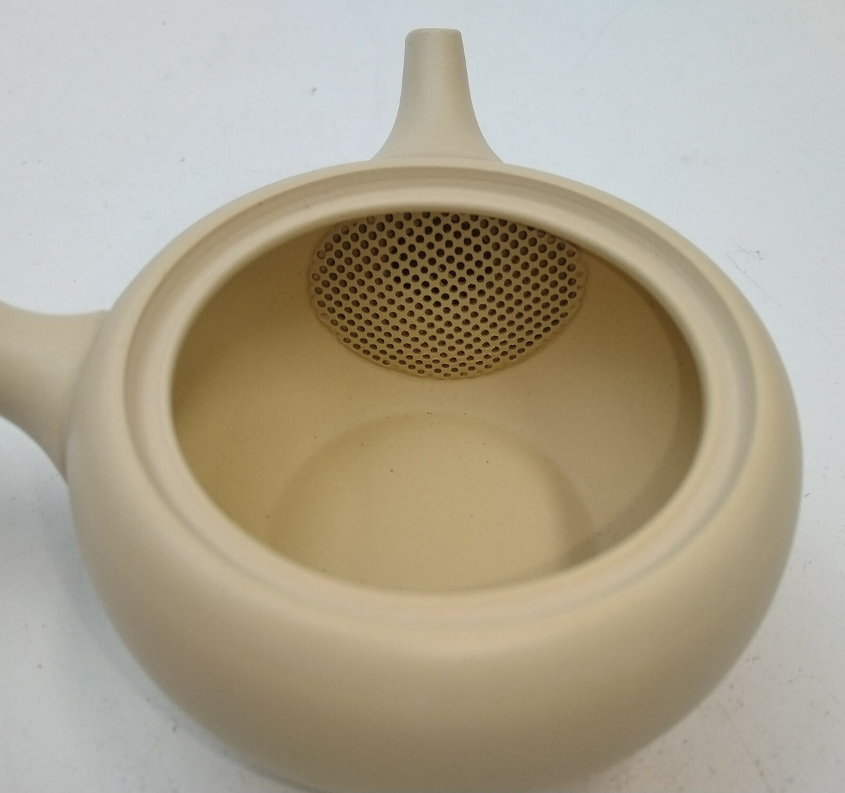 Takasuke Kiln (Y114): Tokoname mini kyusu, sand yellow 100 ml 高資陶苑