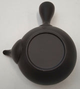 Takasuke Kiln (Y118): Tokoname mini kyusu, black 100 ml 高資陶苑