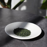 Sueyoshi Tea Atelier #001: Luonnollisesti kasvatettu "Furusato no Hana" Saemidori Fukamushi Kabusecha Kagoshimasta 末吉銘茶 郷里の華 さえみどり