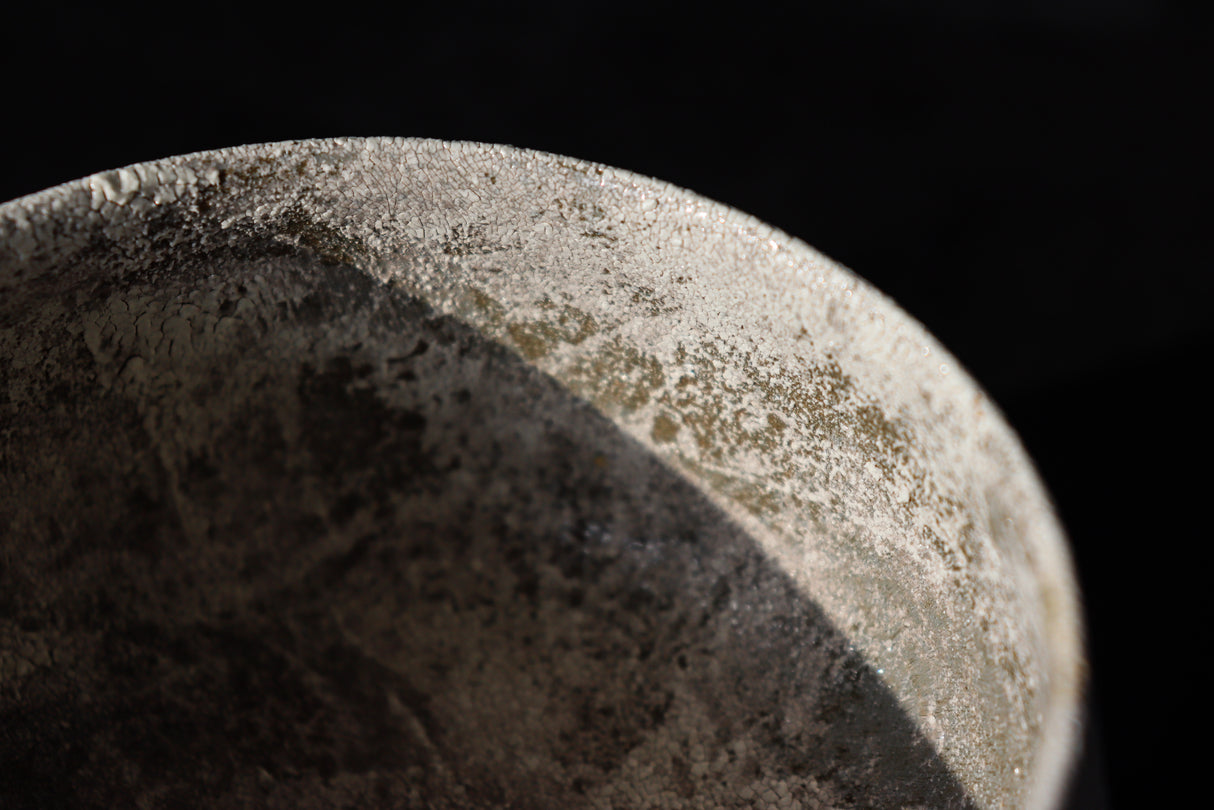 Emi Nakagawa: Handmade Matcha Bowl Kasumi-ishi 霞石 (Miststone)_3