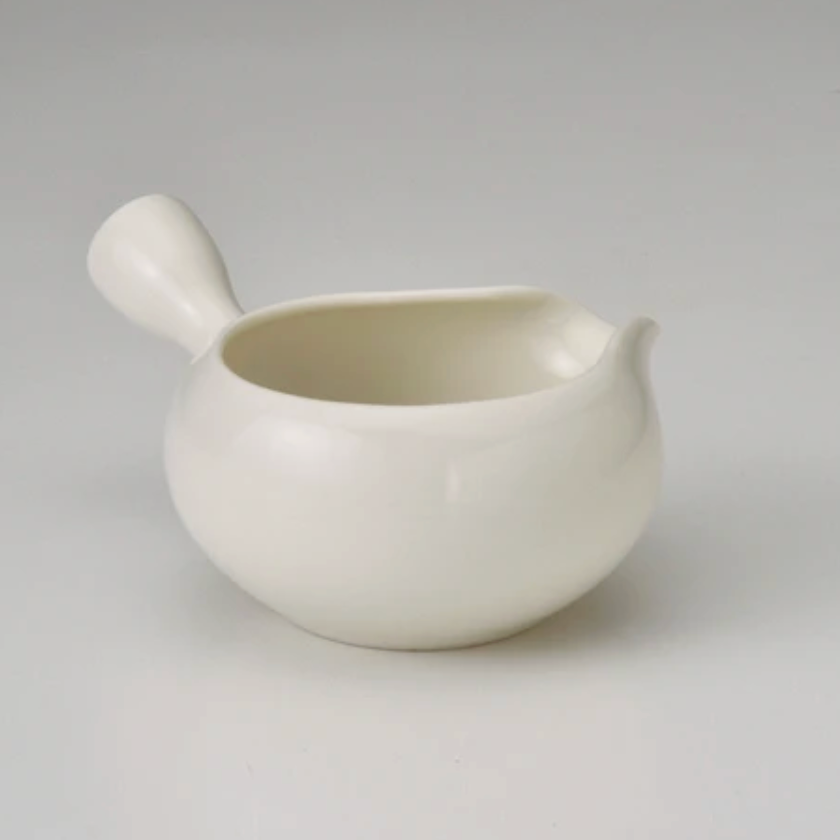 Mino Ware White Ceramic Yu-Samashi (tea water cooler) – Shokoen / 美濃焼　【晶光園】湯冷し yunomi.life