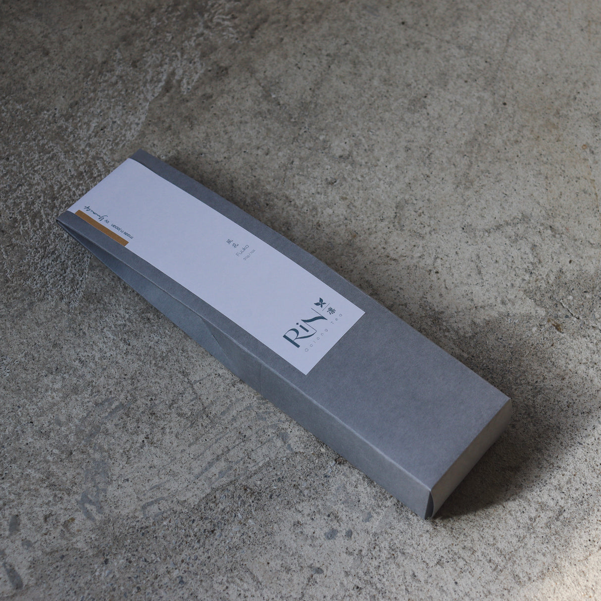 Rin（凛）- 風花 Fuuka / Oolong Tea