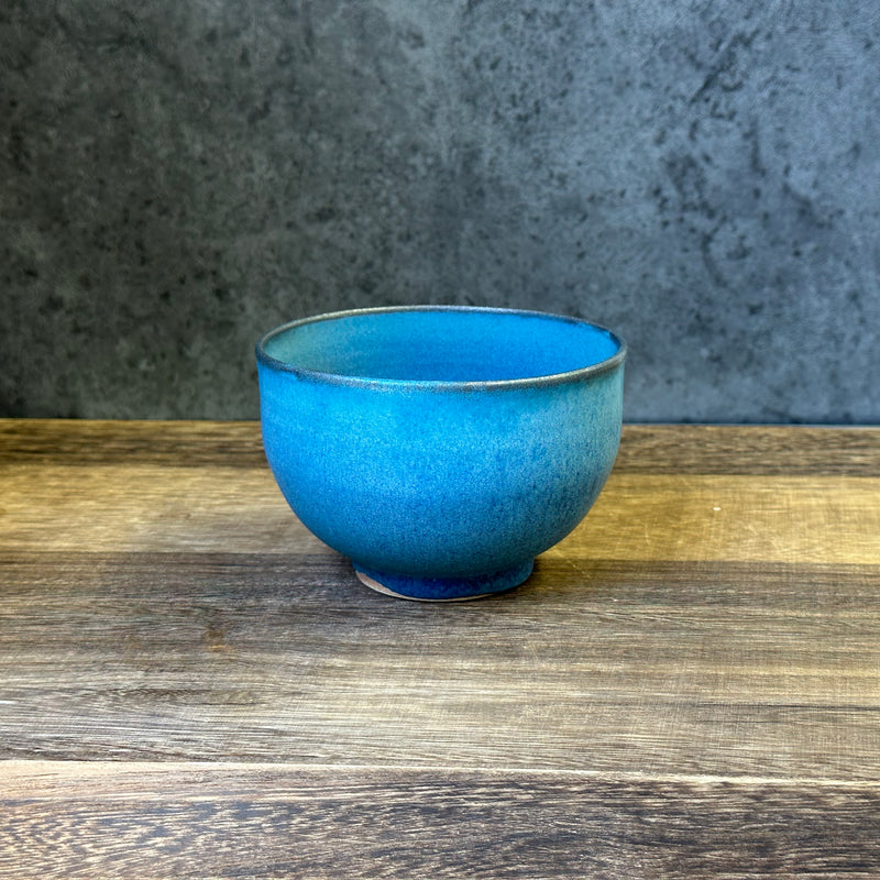 Oiso Studio: Sea Blue Yunomi Cup 100 ml