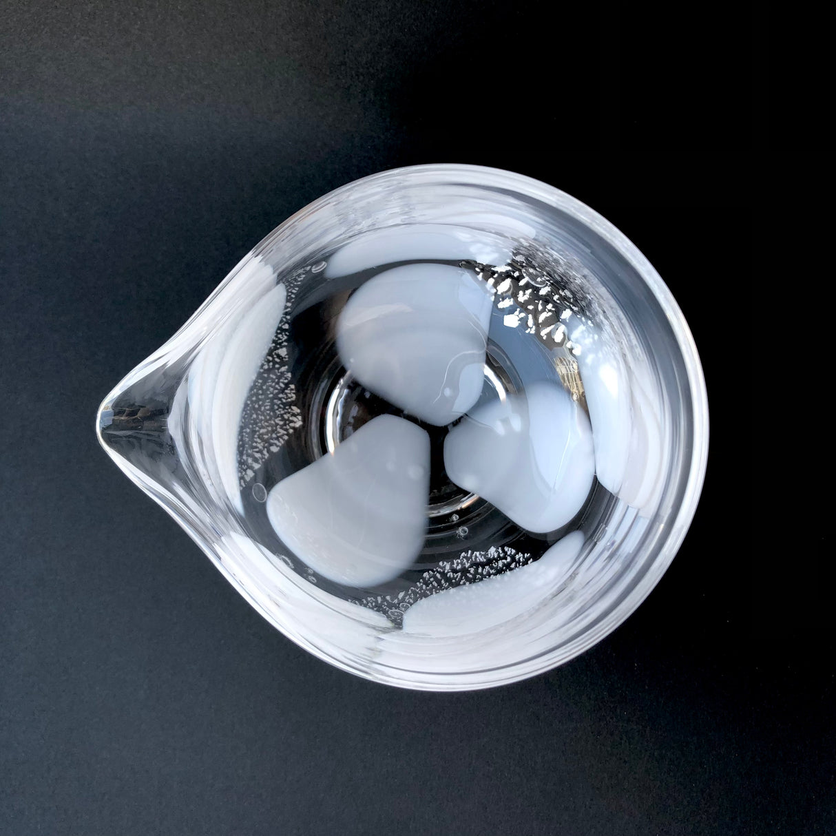 Suikaen: Crystal Series (Katakuchi Chawan Glass Matcha Bowl with Spout ) Clear yunomi.life 2