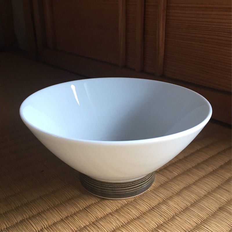 Hakusan Porcelain: Hasamiyaki Rice Bowl - "Threads of Hemp" (Indigo or Sepia) - Yunomi.life