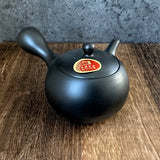 Takasuke Kiln e45: Tokoname Kyusu Tea Pot, Black, Ceramic Mesh Strainer 210 ml