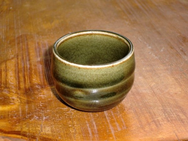 Kizoku Club: Guinomi Mini Cup, Oribe Green - Yunomi.life